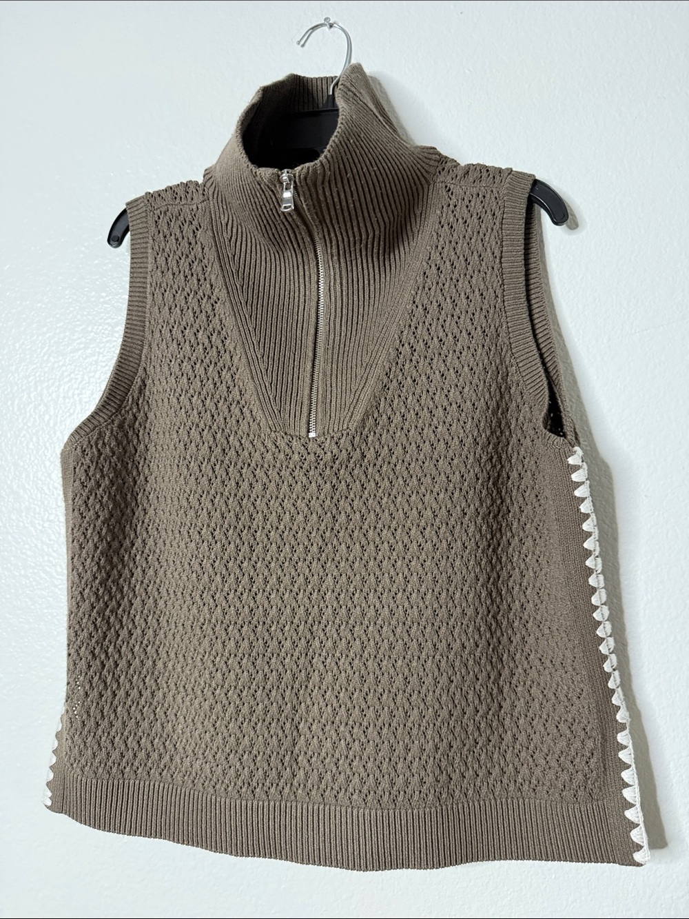 Lou & Grey Taupe Gray Pointelle Knit Half-Zip Sleeveless Sweater Top - Picture 3 of 12